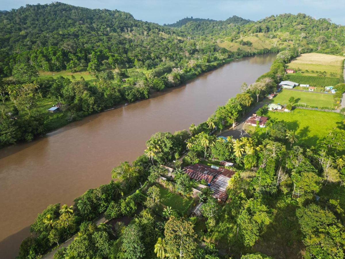 Iguanitas Lodge Pital  Zewnętrze zdjęcie